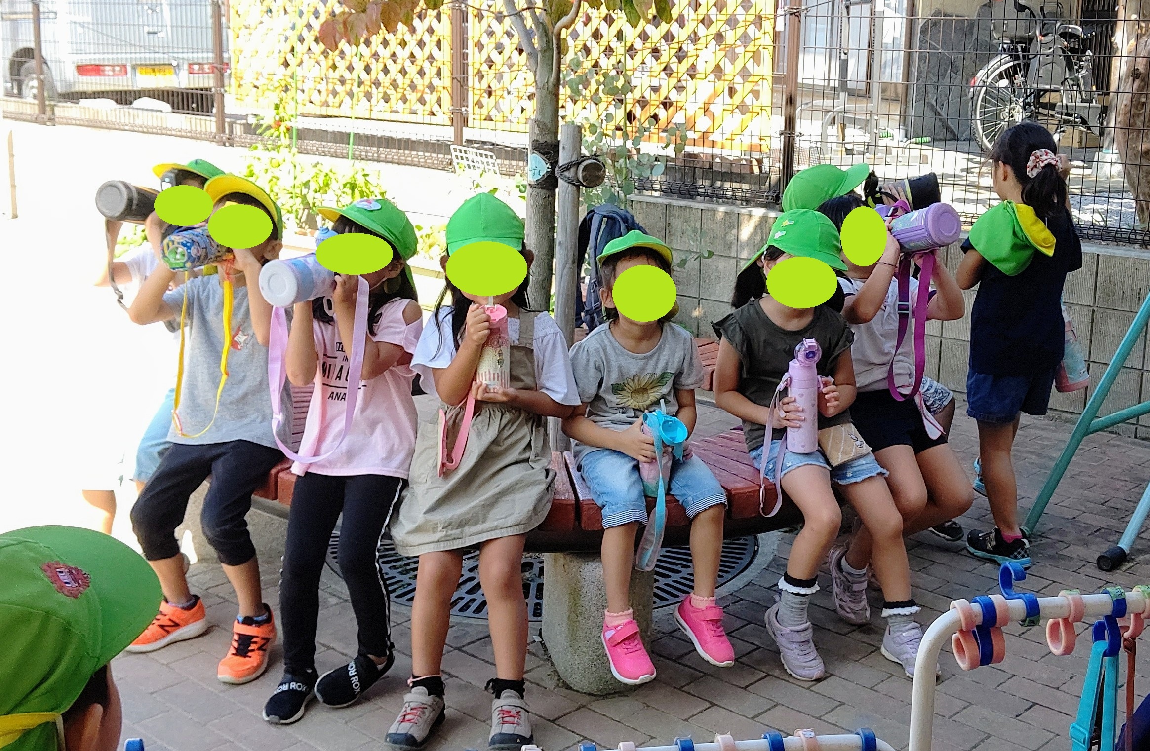 HORIZON_0001_BURST20201001110307448_COVER~2